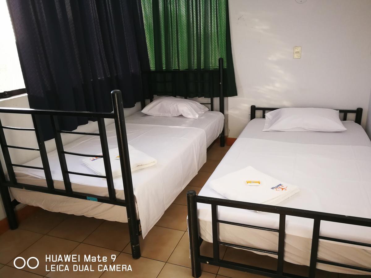 Conafovicer Piura Hotel Bagian luar foto